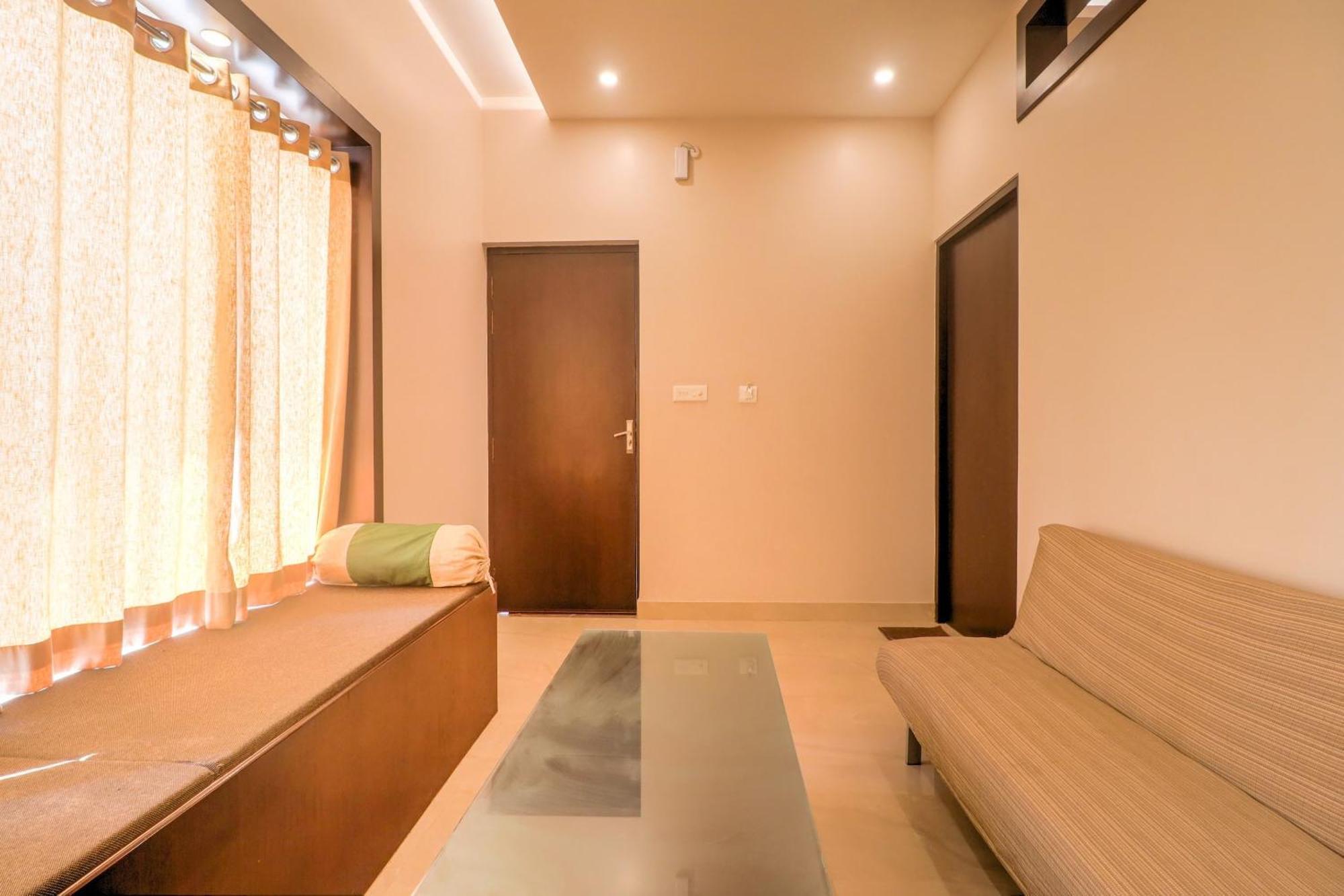 Townhouse Amaraa Farms Near Lulu Hypermarket Lucknow Eksteriør bilde