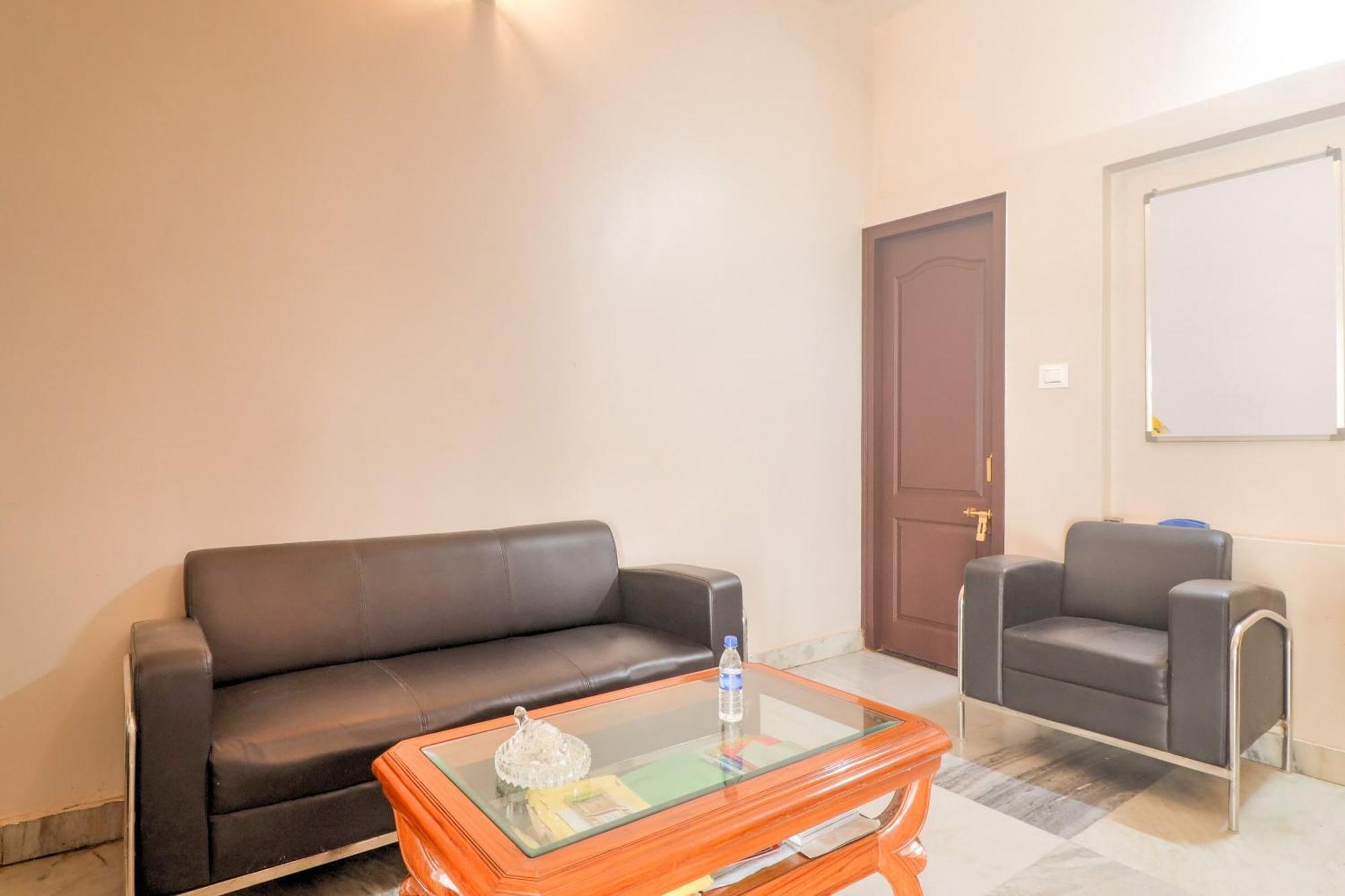 Townhouse Amaraa Farms Near Lulu Hypermarket Lucknow Eksteriør bilde