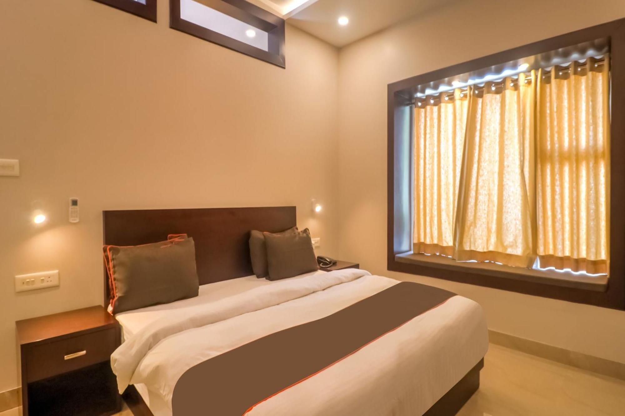 Townhouse Amaraa Farms Near Lulu Hypermarket Lucknow Eksteriør bilde